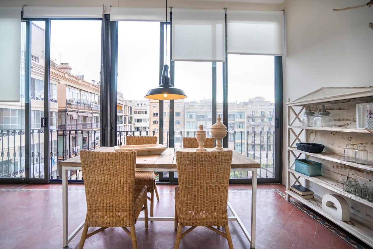 Friendly Rentals Gran Via Barcelona Ngoại thất bức ảnh