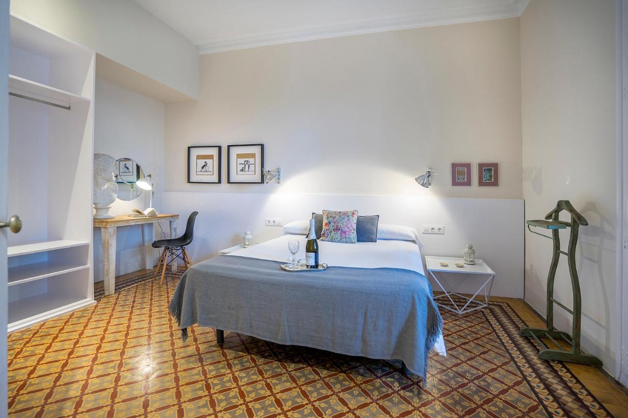 Friendly Rentals Gran Via Barcelona Ngoại thất bức ảnh