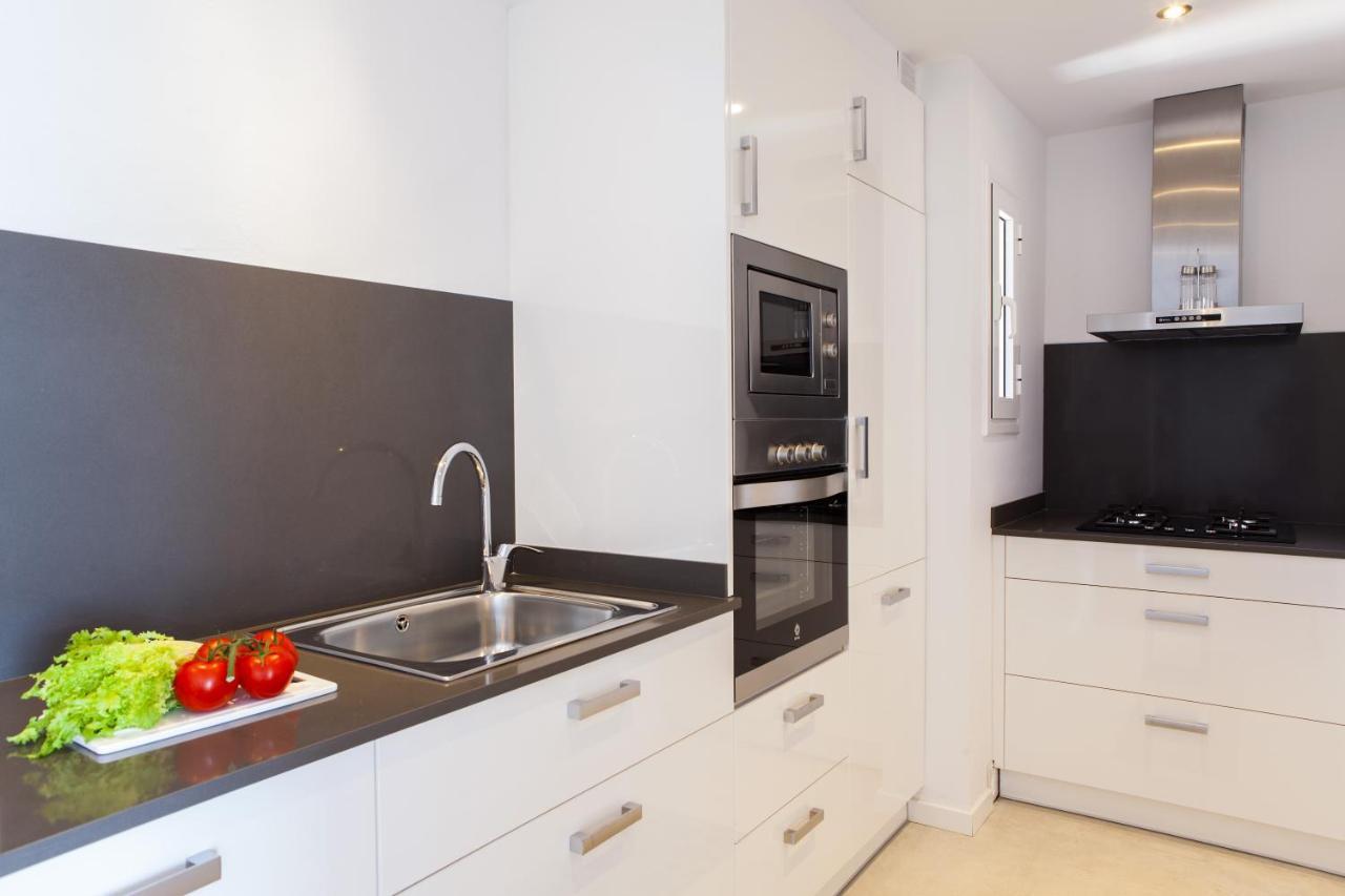 Friendly Rentals Gran Via Barcelona Ngoại thất bức ảnh