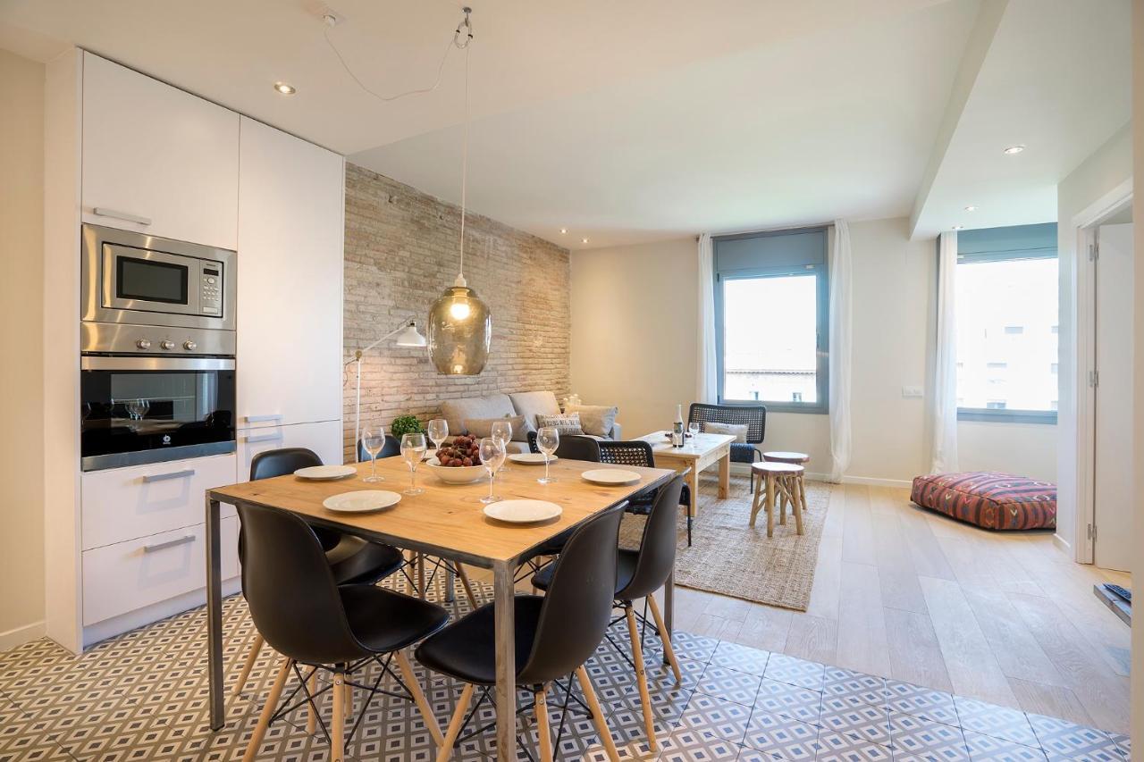 Friendly Rentals Gran Via Barcelona Ngoại thất bức ảnh