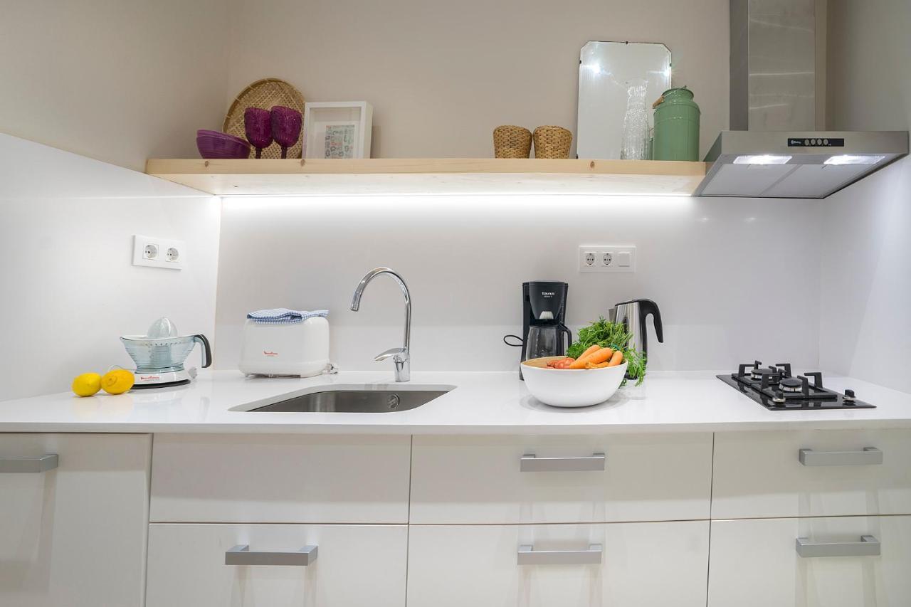 Friendly Rentals Gran Via Barcelona Ngoại thất bức ảnh