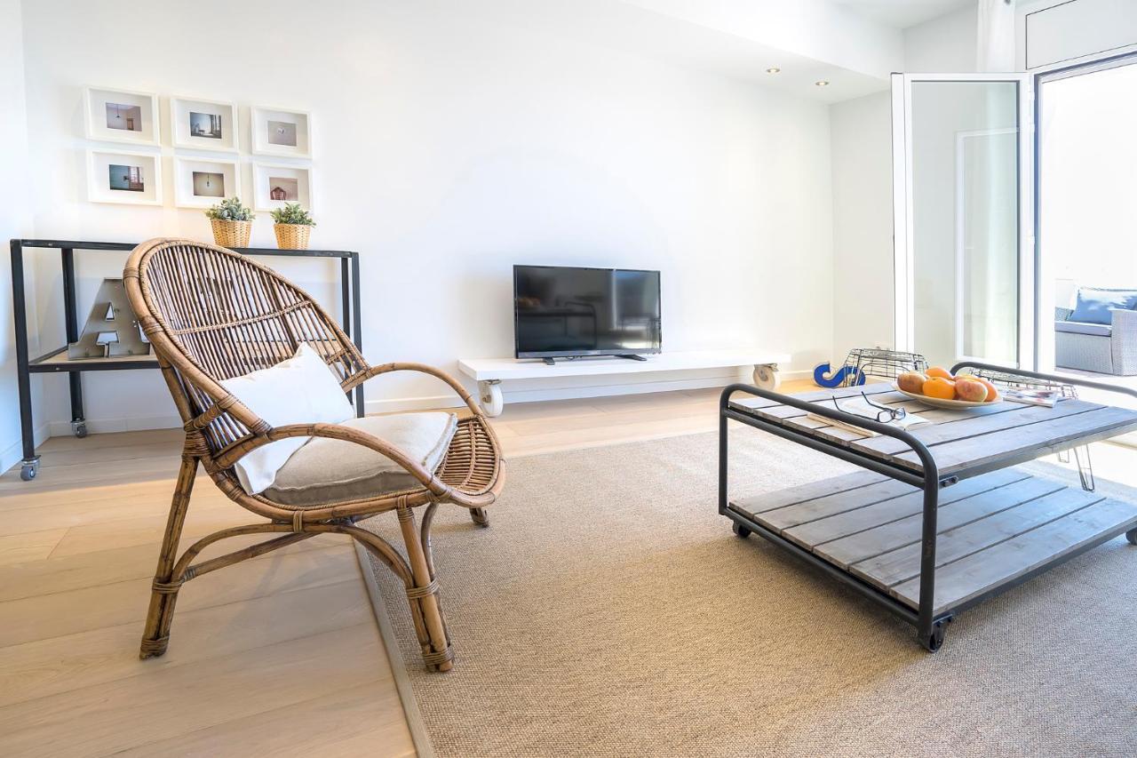 Friendly Rentals Gran Via Barcelona Ngoại thất bức ảnh