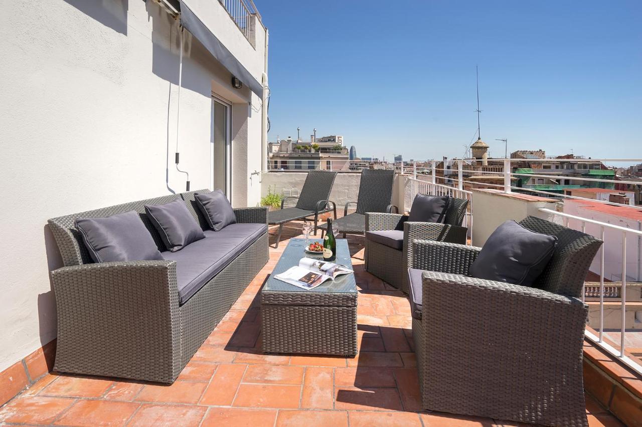 Friendly Rentals Gran Via Barcelona Ngoại thất bức ảnh
