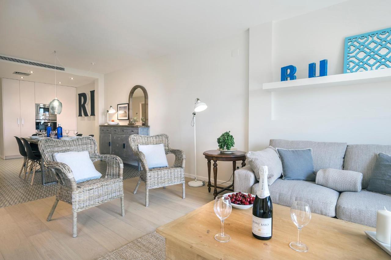 Friendly Rentals Gran Via Barcelona Ngoại thất bức ảnh