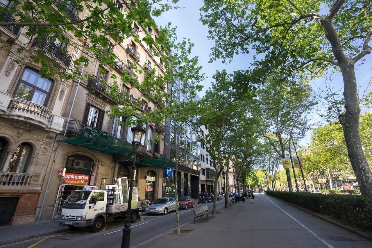 Friendly Rentals Gran Via Barcelona Ngoại thất bức ảnh
